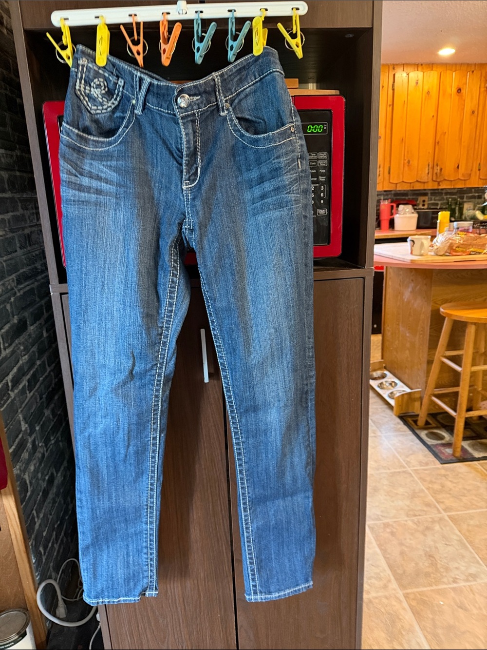 Seven 7 Women's Blue Denim Jeans in size 31